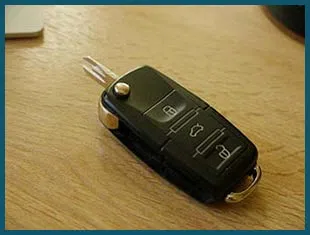 Cranston Lock And Key Cranston, RI 401-757-6193 - 14-broken-car-key